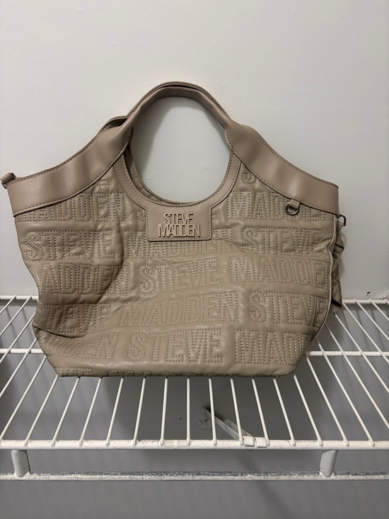 Steve Madden Handbags - Steve Madden Embossed Logo Taupe Tote